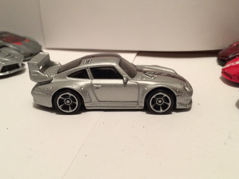 Illustration for article titled Porsche Series 993 GT2 Outlaw